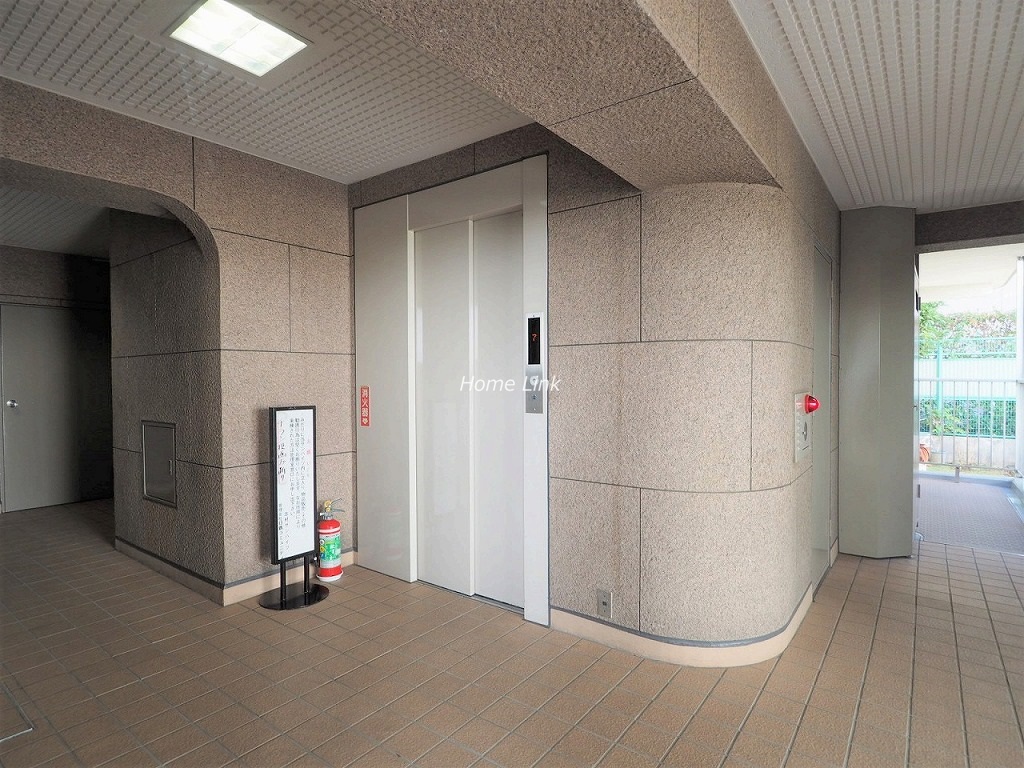 志村サンハイツ　エレベーターホール