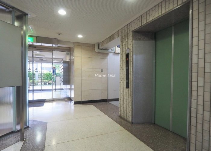 志村三丁目フラワーホーム　エレベーターホール