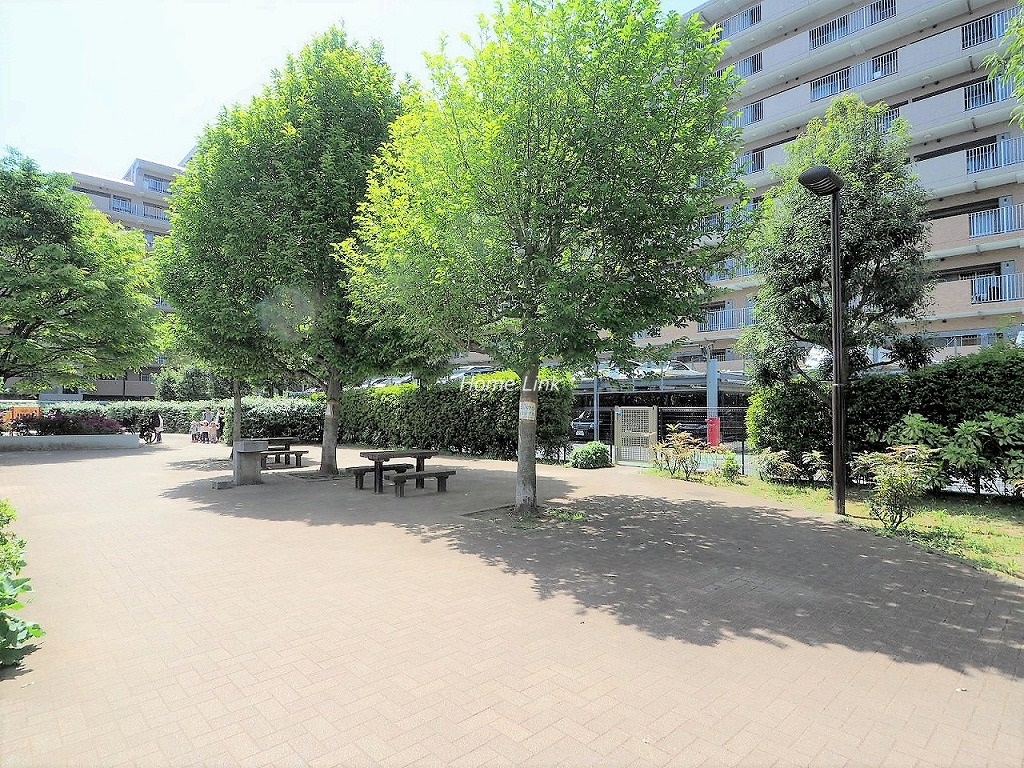ときわ台メリーガーデン　前野町三丁目緑の広場