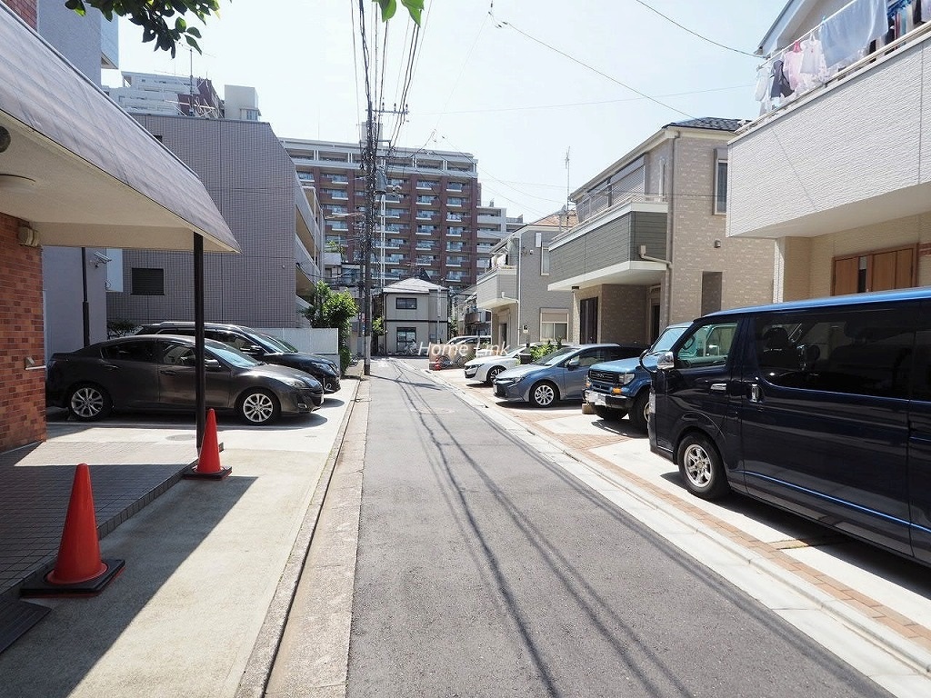 サンシュウ常盤台第一コーポ　前面道路