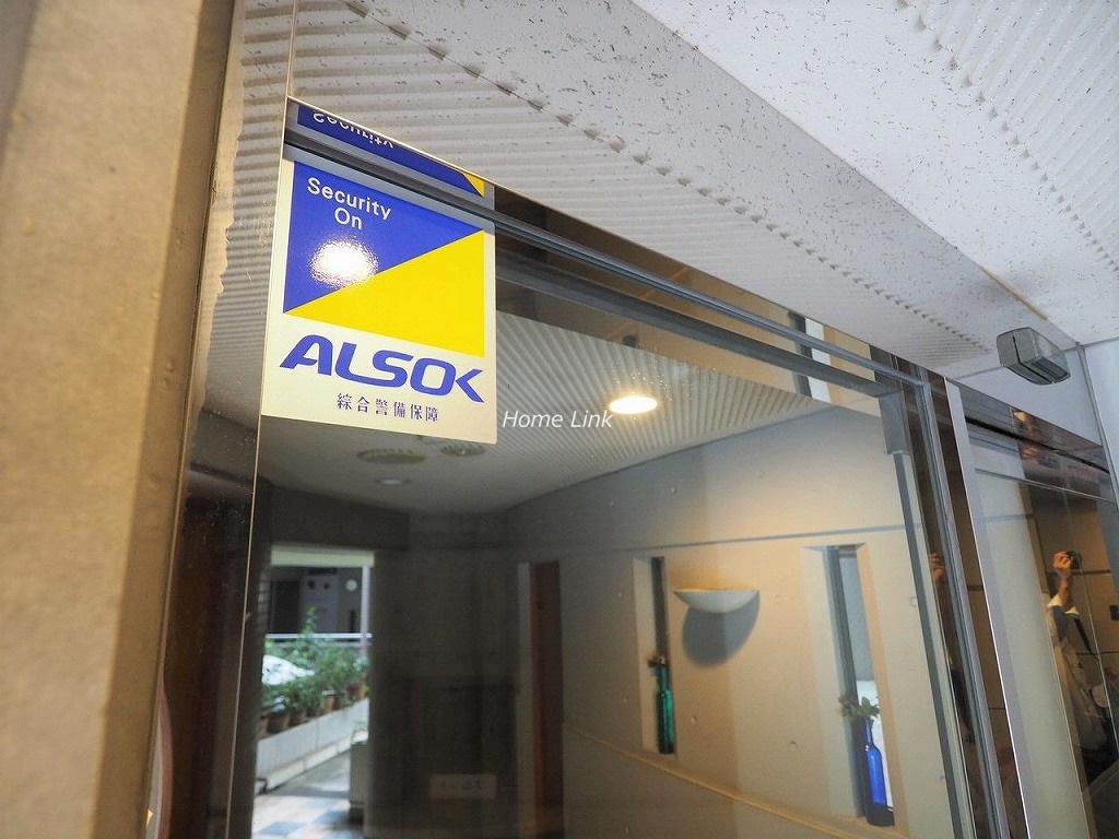 セーヌヴァン・シッス セキュリティ