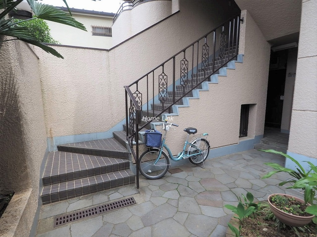 レスポワール成増 エントランス
