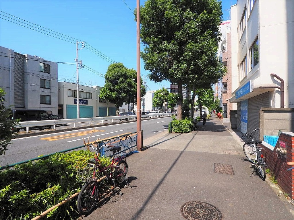 常盤台カーネル 前面道路歩道