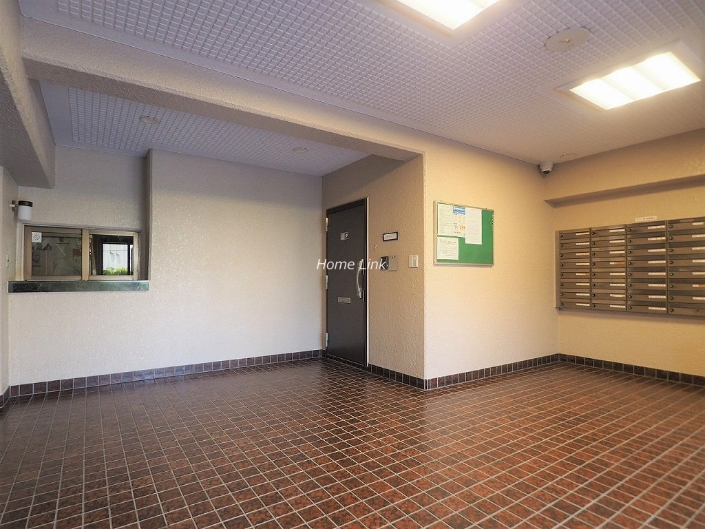 成増ハイライズ　エントランスホール