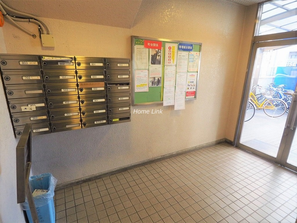 カーサ北池袋　エントランスホール