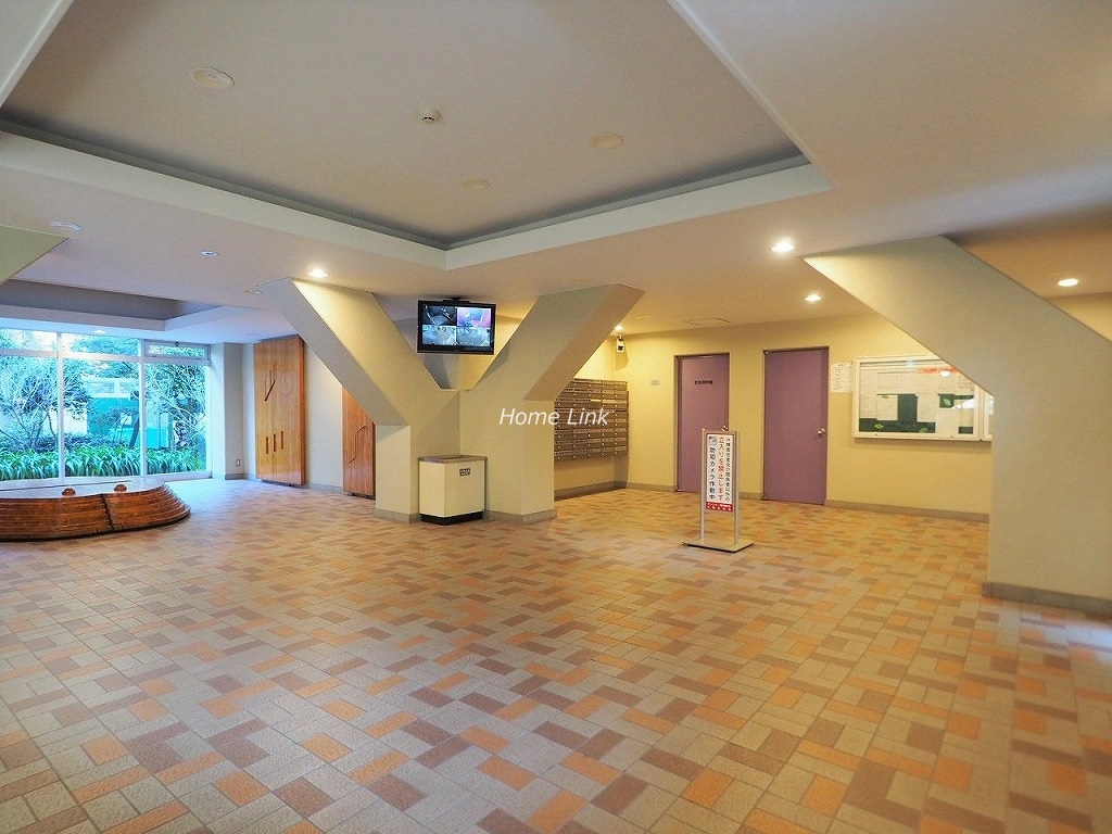 サンシティH棟 エントランスホール