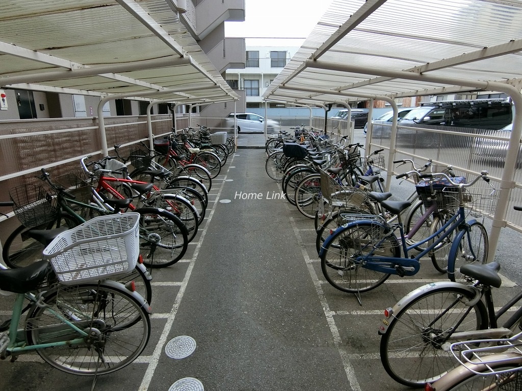 シャルム朝日　駐輪場