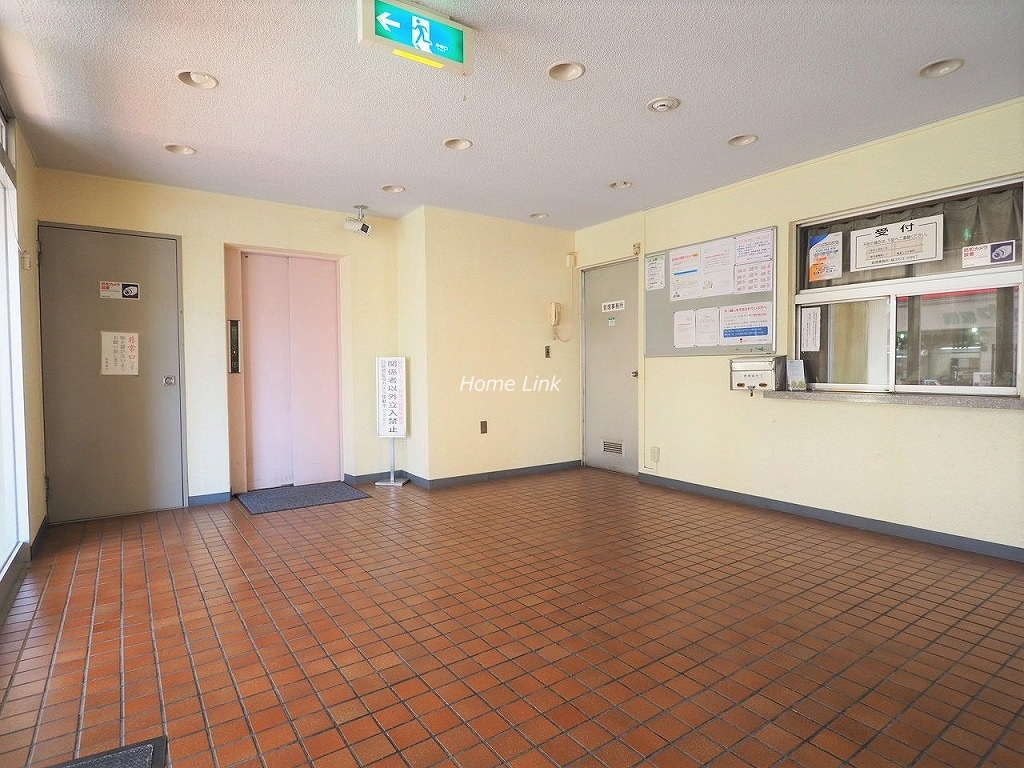 桜川グレースマンション　エントランスホール