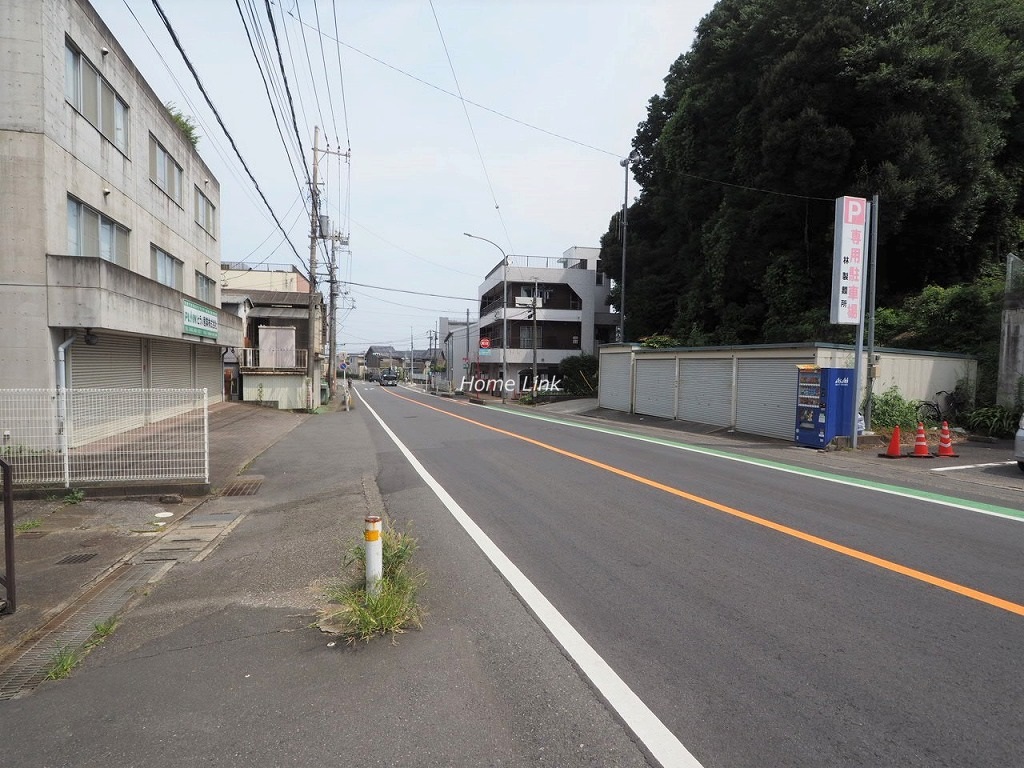 シャルマンコーポ朝霞　前面道路