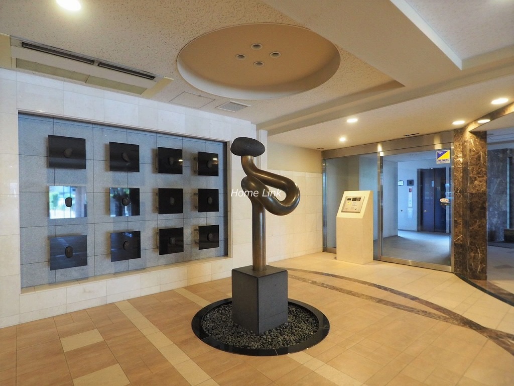 レーベンハイム川口シルフィア エントランスホール