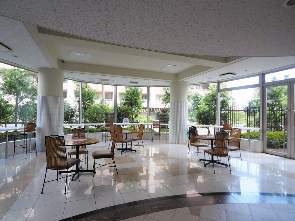 レーベンハイム川口シルフィア ティンカーベルカフェ