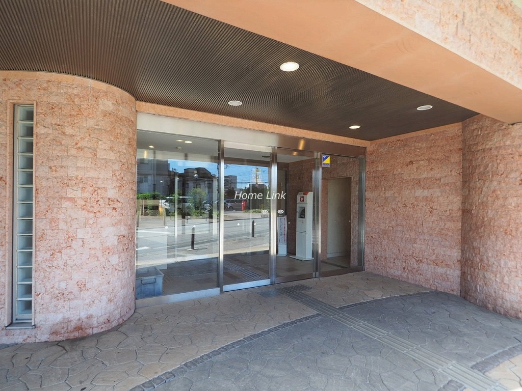 レーベンハイム川口シルフィア エントランス