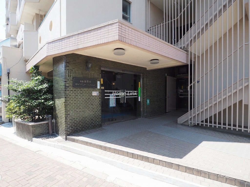 蓮根台ダイヤモンドマンション　エントランス前