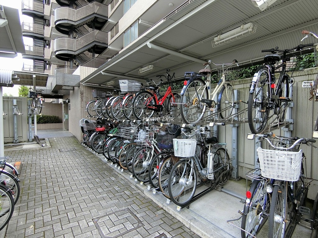 オーベル蓮根　駐輪場