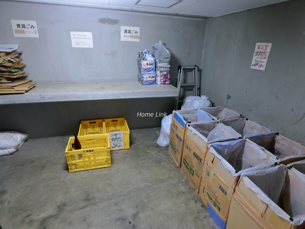 セザール蓮根 ゴミ置き場