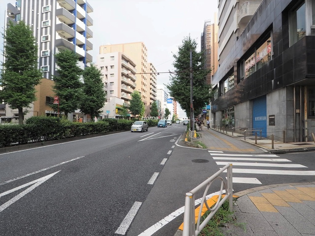 タイムズコーポ成増 前面道路