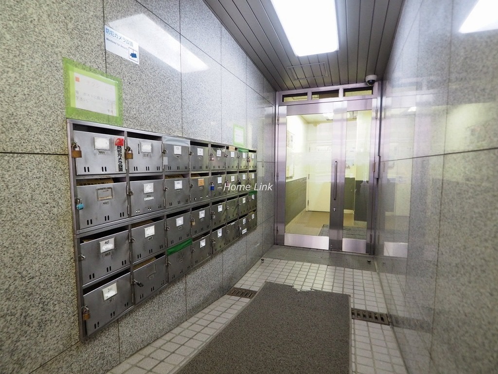 タイムズコーポ成増 エントランス