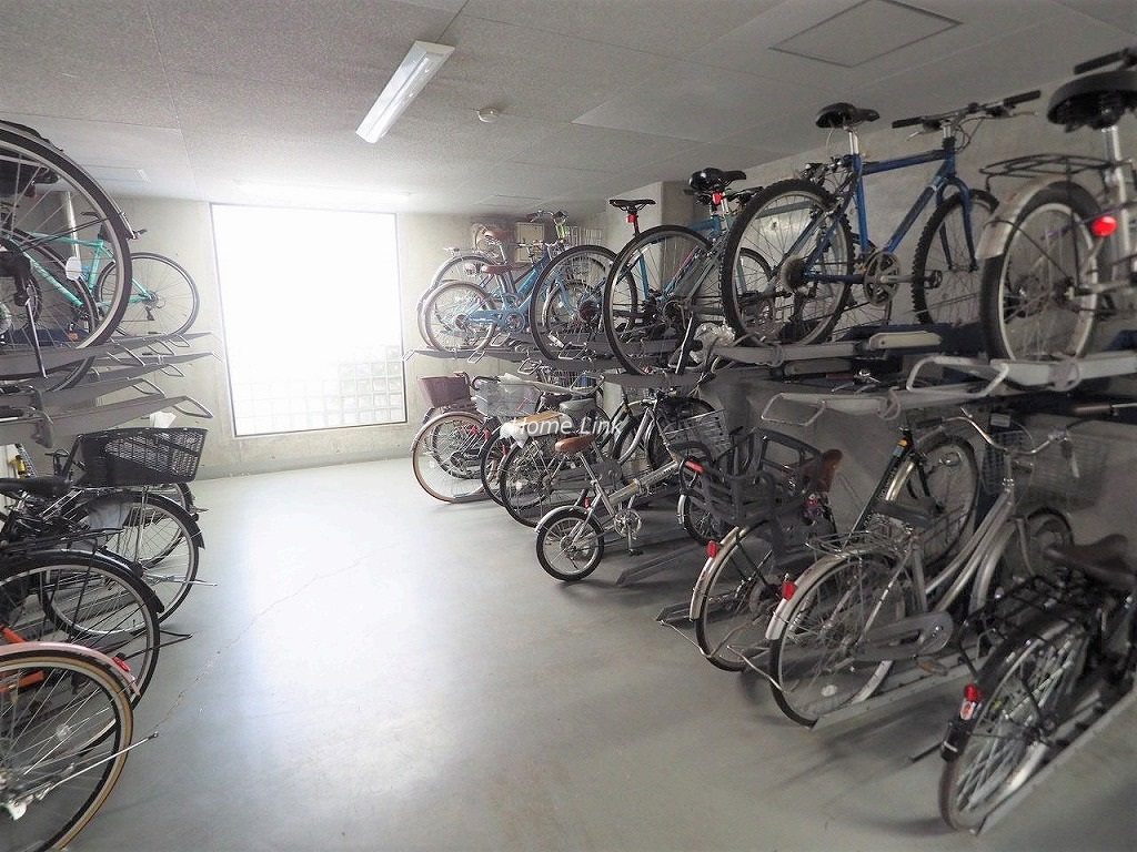 プライムコート大山 駐輪場