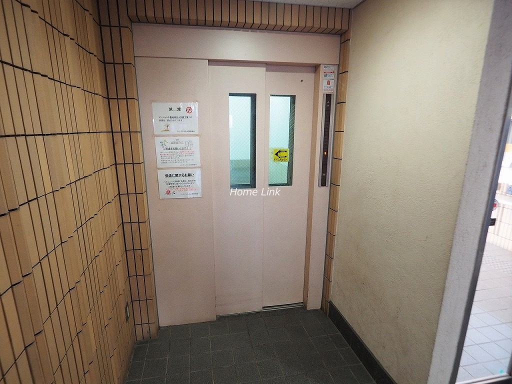 レジデンス大山　エレベーターホール