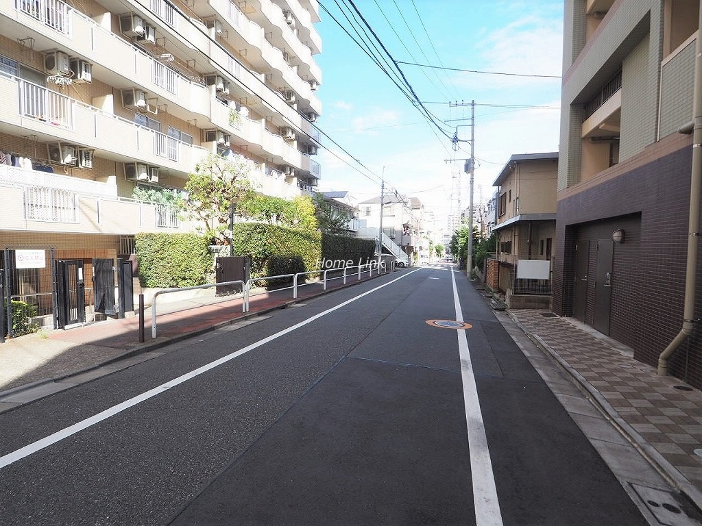 レジデンス大山　前面道路