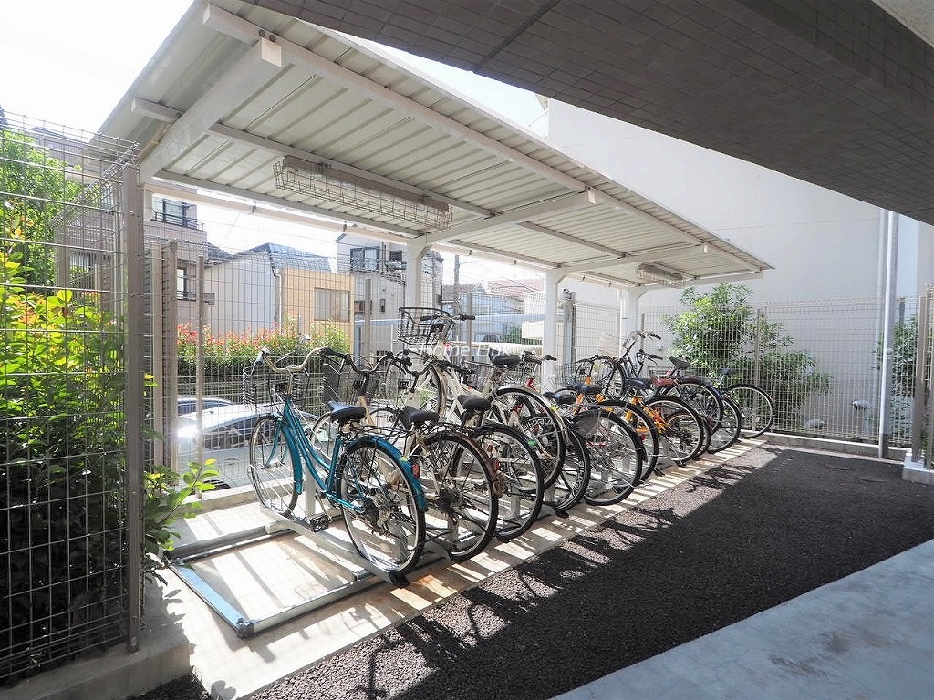 アプレシアス上板橋　駐輪場