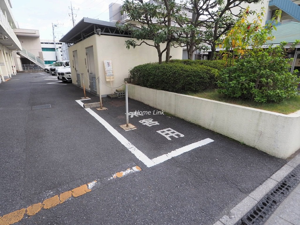 イトーピア春日部マンション 来客用駐車場