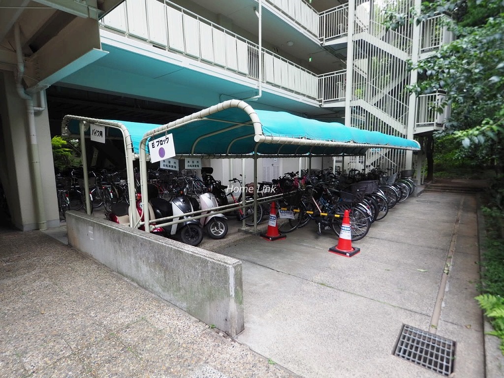 サンシティ Ｉ棟　駐輪場