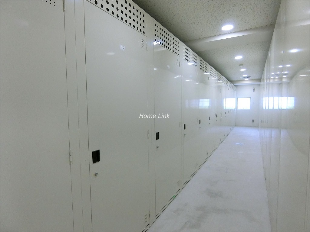 ファミール西台 トランクルーム