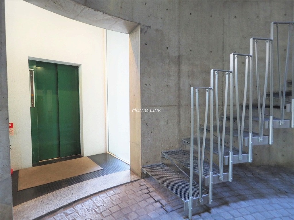 池袋シティハウス エレベーターホール