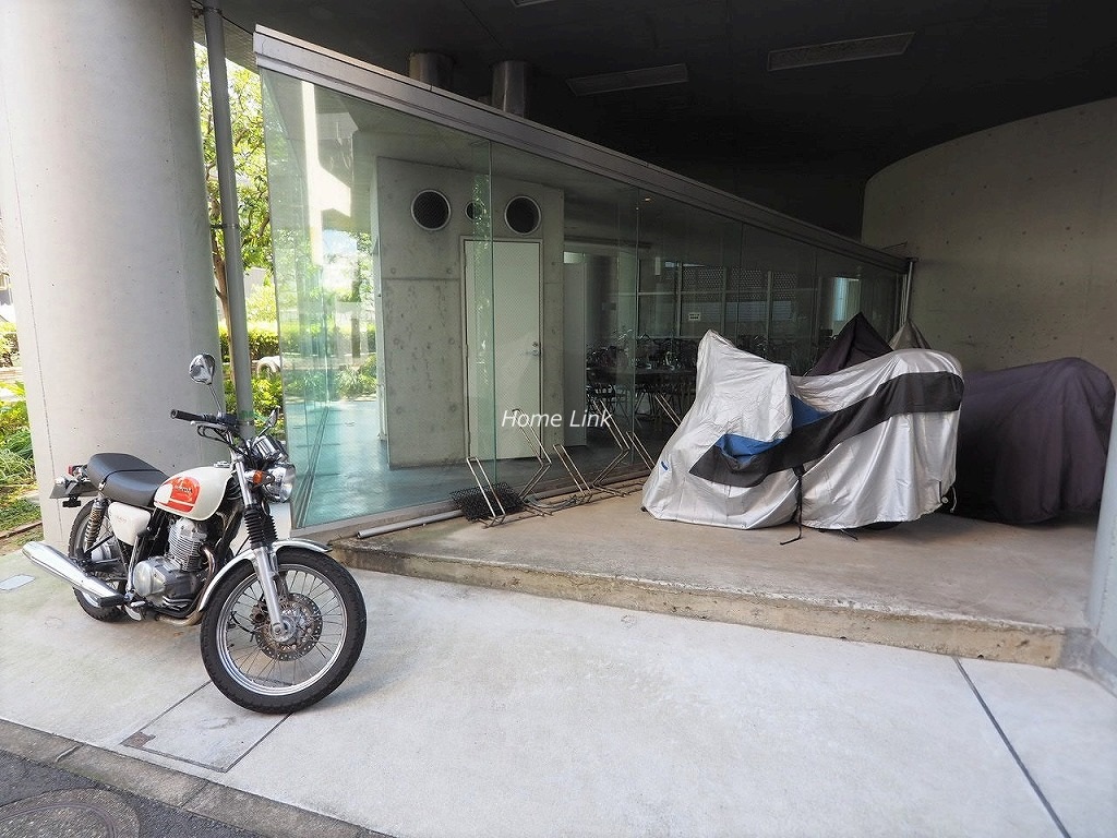 池袋シティハウス バイク置場