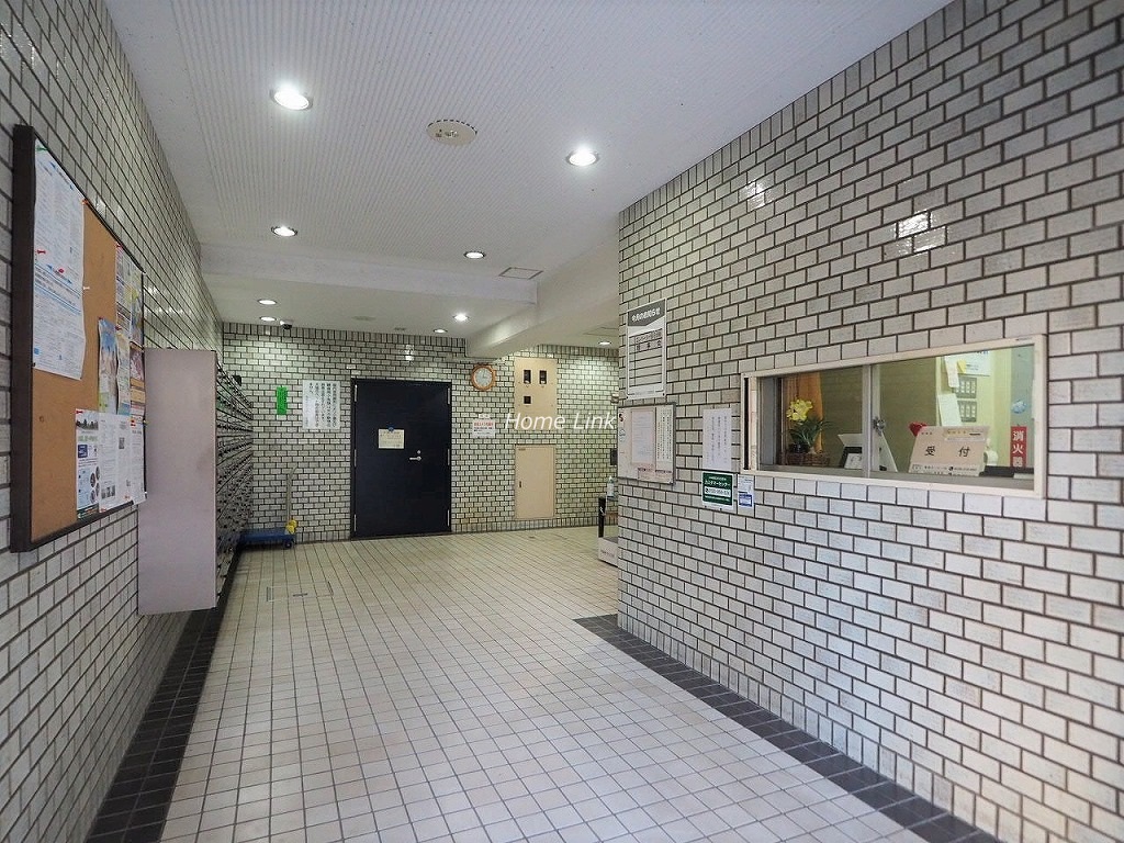 秀和大山レジデンス 管理人室