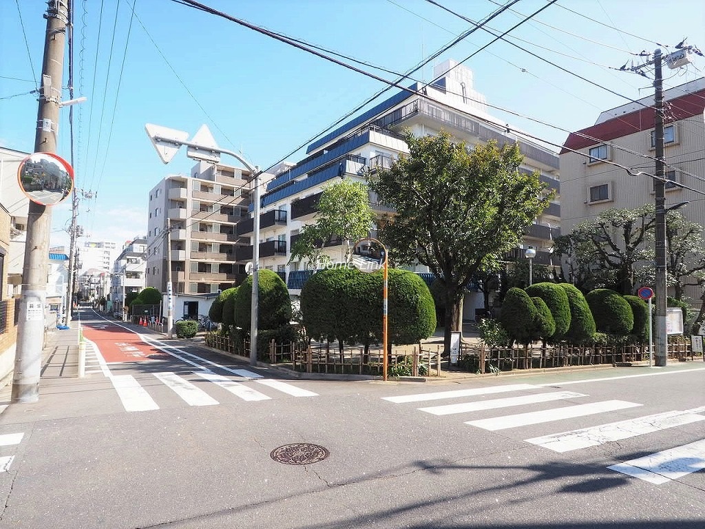 秀和大山レジデンス 外観