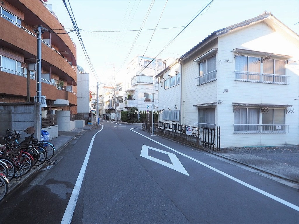 オリンポス板橋栄町　前面道路