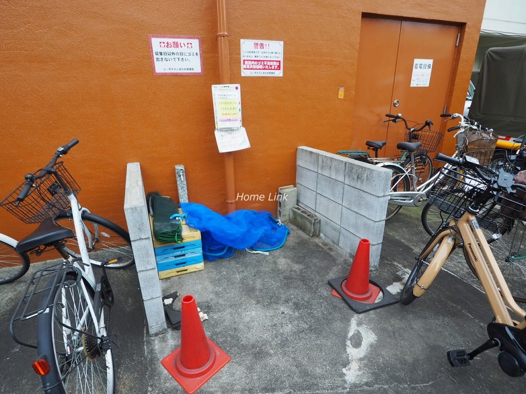 コーポラスときわ台　ゴミ置き場