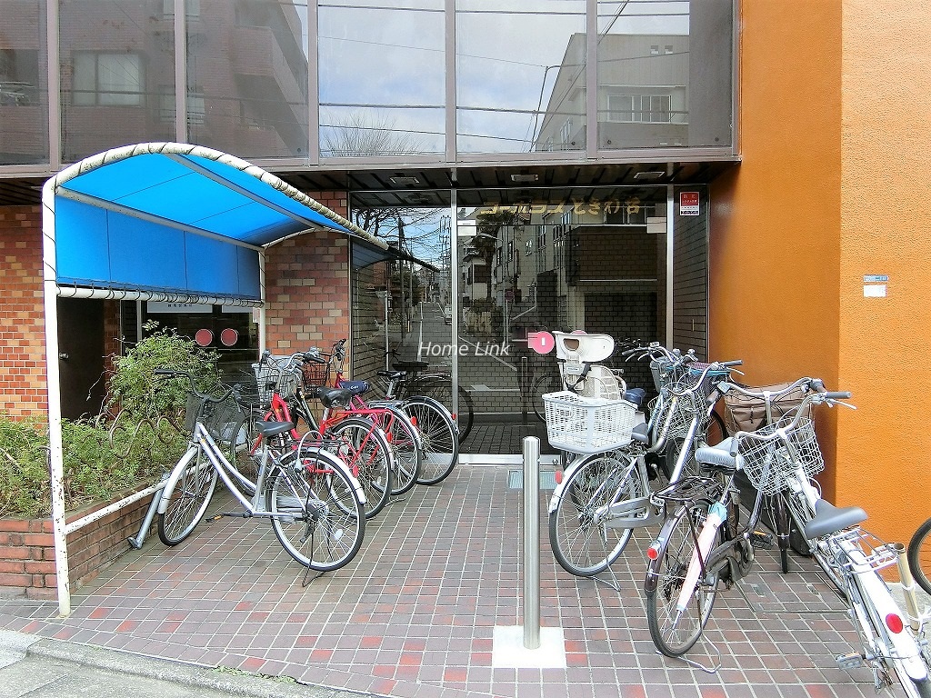 コーポラスときわ台　駐輪場