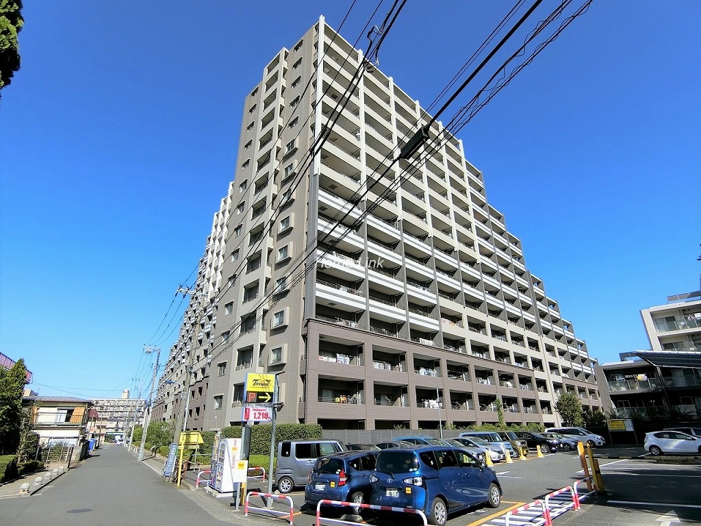 ザ・クレストリヴァシス　外観