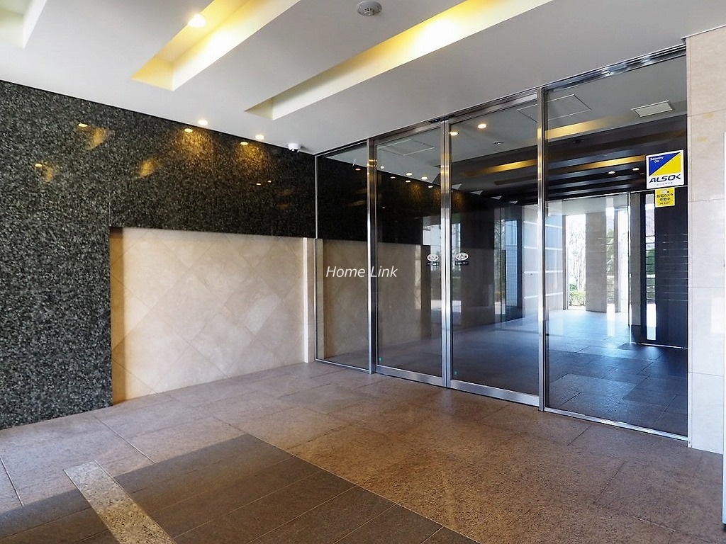 ザ・クレストリヴァシス　エントランス