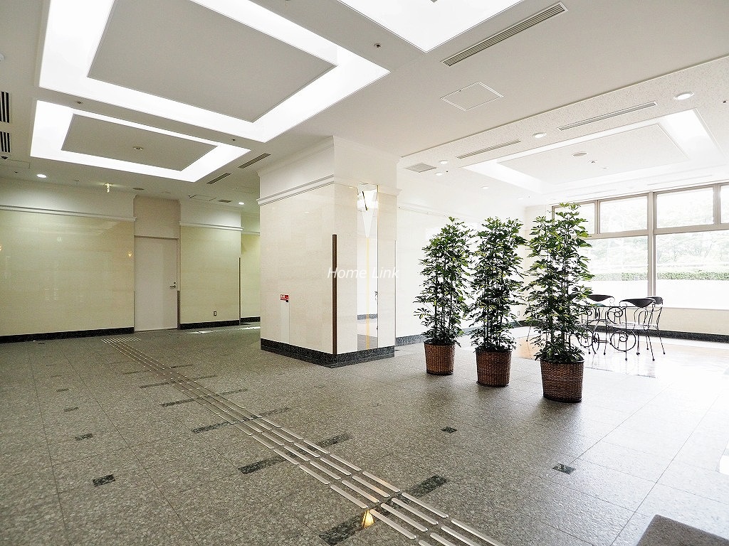 アイ･タワー　エントランスホール