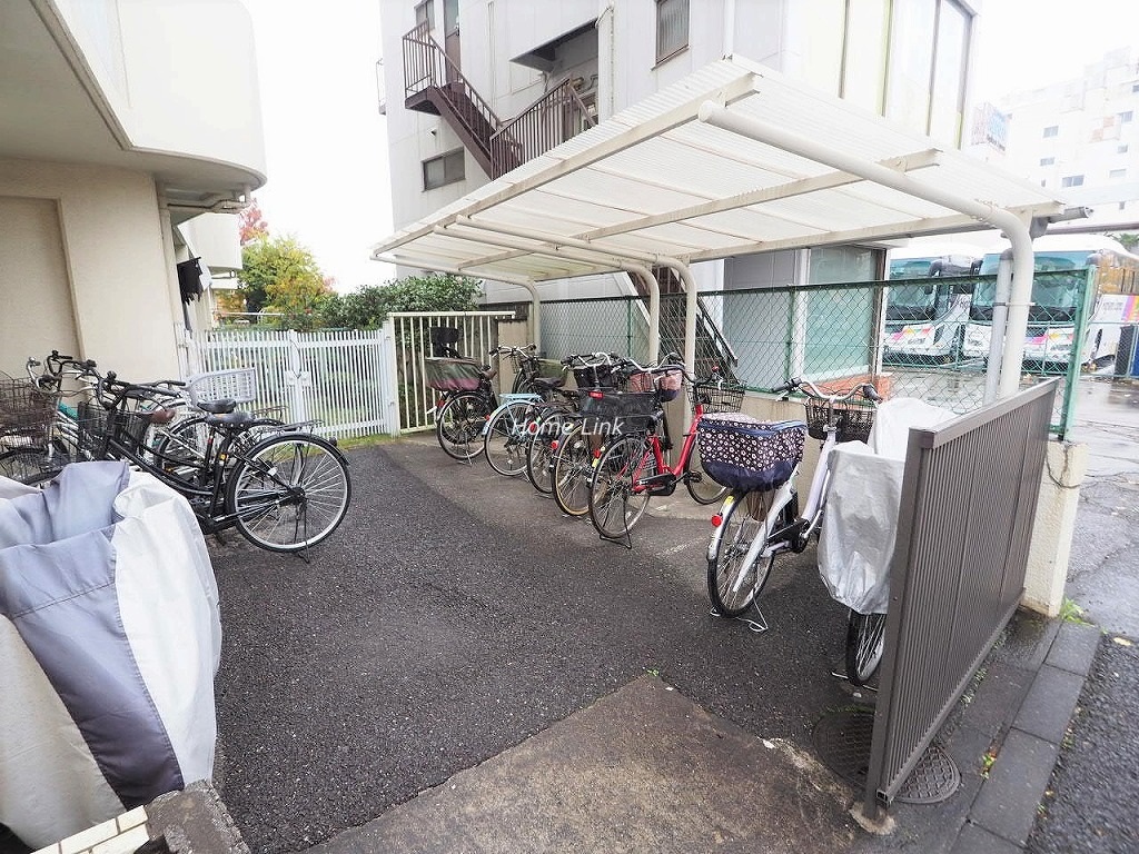 エンゼルハイム板橋　駐輪場