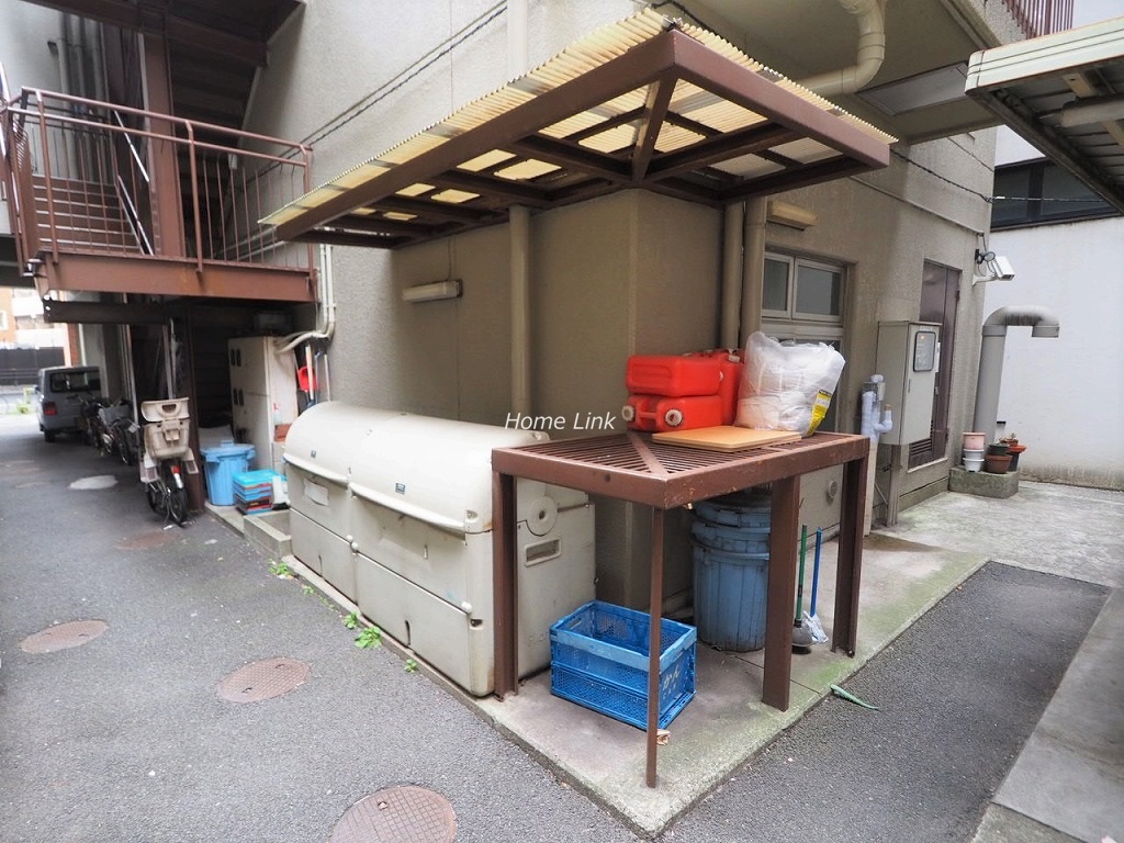 ジャルダン板橋 ゴミ置き場