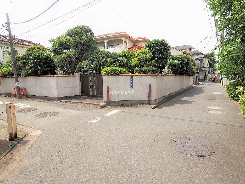 マートルコート板橋泉 前面道路