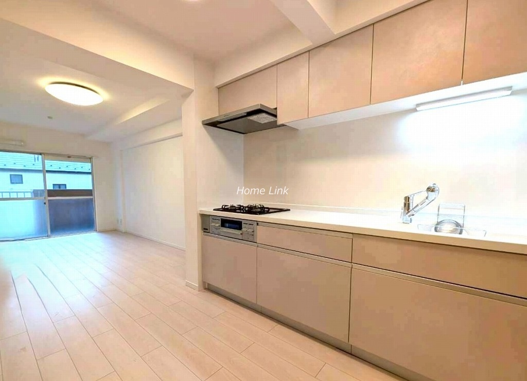 キャニオンマンションあずさわ2階　2階南東向き陽当りの良いお部屋