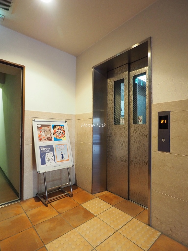 コスモ成増シティフォルム エレベーターホール