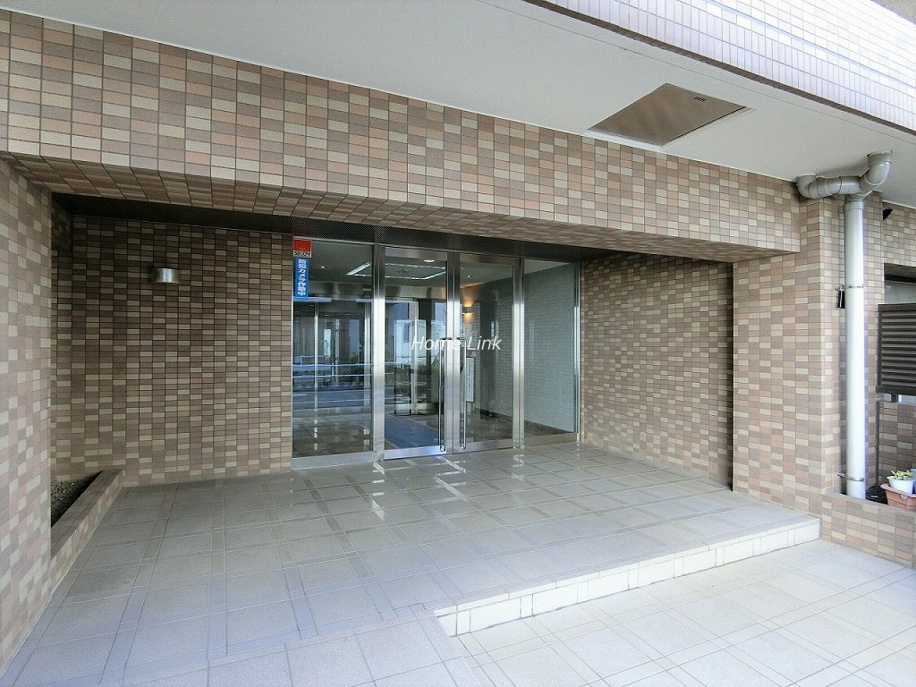 セレナハイム浮間公園 エントランス