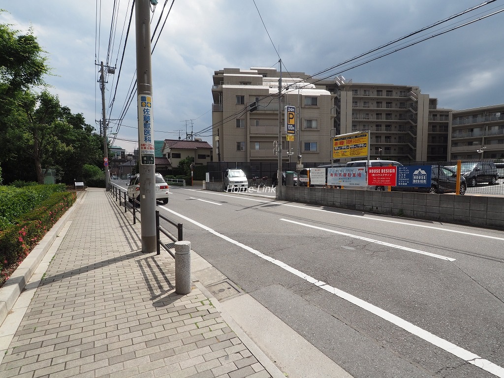 マナーズフォートノーブルテラス 前面道路歩道