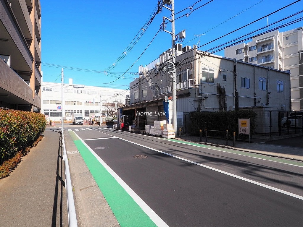 レクシオ志村坂上 前面道路