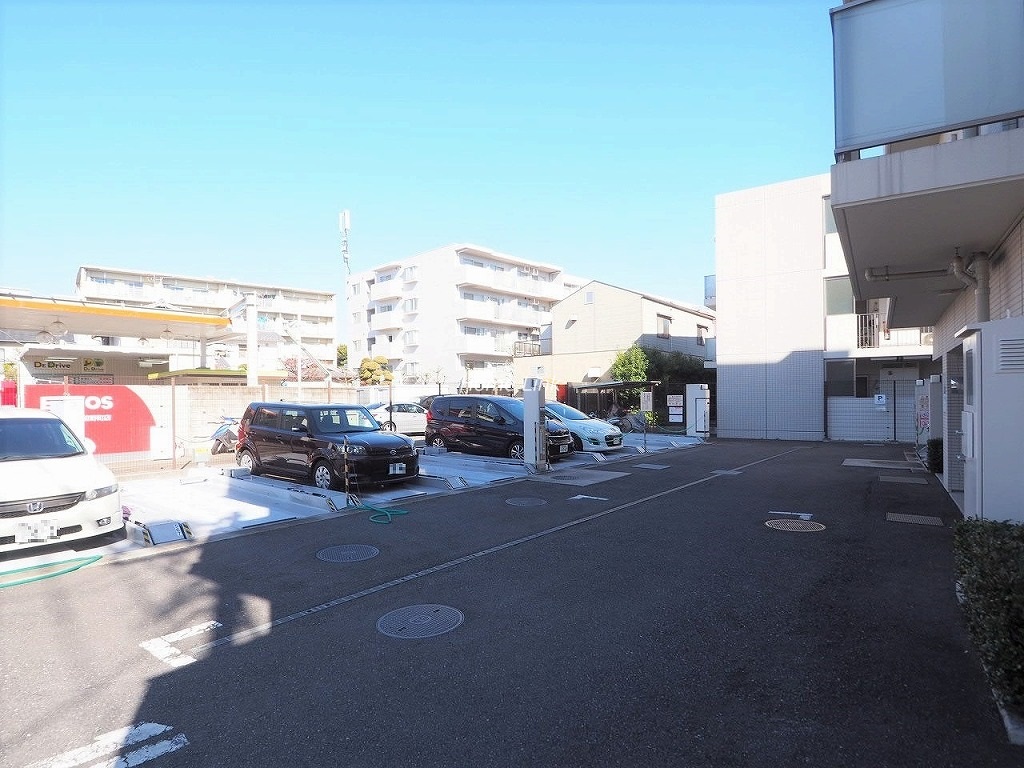 ウェリスときわ台　駐車場