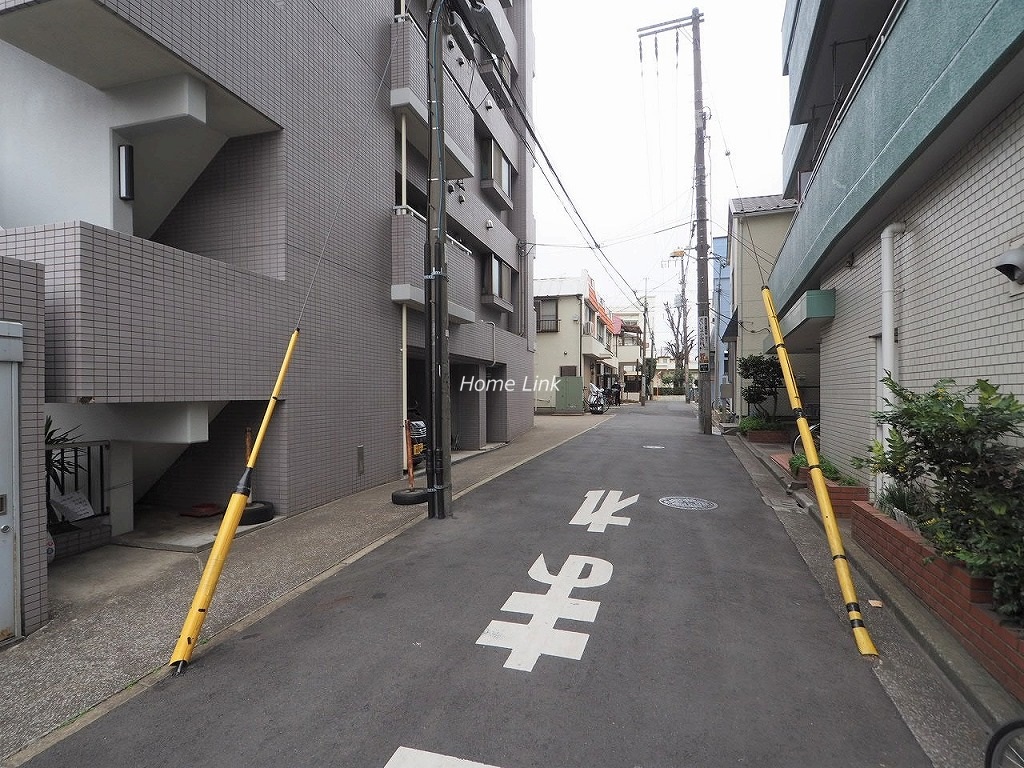 ハイシティときわ台 前面道路