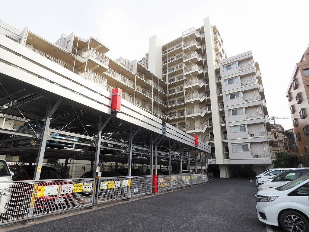 レクセルガーデン成増　駐車場