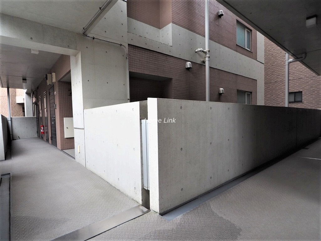 レ・ベント板橋本町 共用部